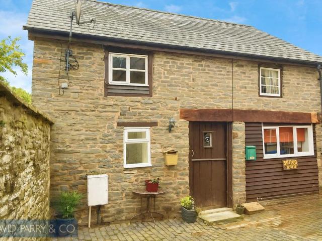 2 bedroom property for sale