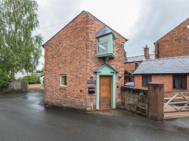 2 bedroom property for sale