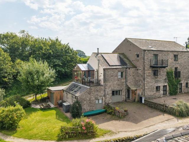 2 bedroom property for sale