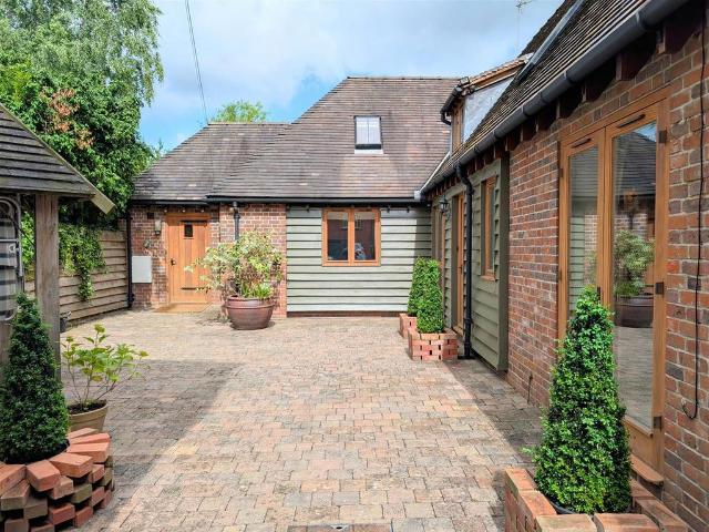 3 bedroom property for sale