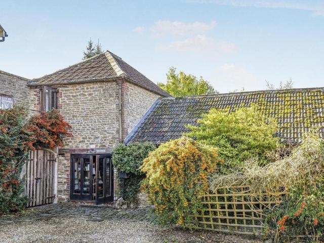 2 bedroom property for sale