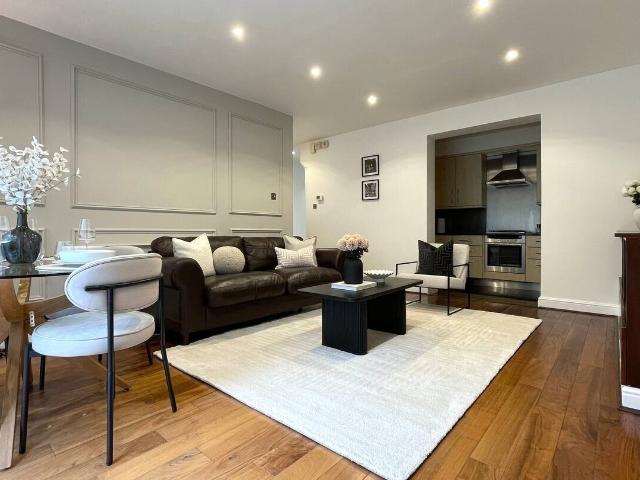 2 bedroom property in Greville Road, St John's Wood, London, NW6 £3,299 pcm | Chestertons