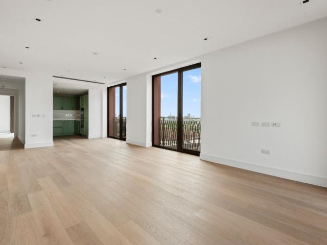2 bedroom property in Fenwick Mansions, London, W2 £8,427 pcm | Chestertons