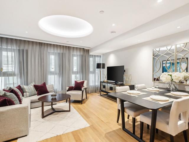 2 bedroom property in John Islip Street, London, SW1P £6,500 pcm | Chestertons