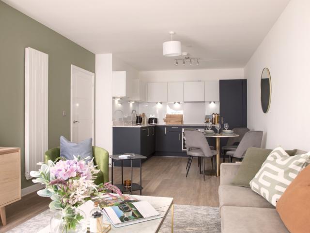 2 bedroom property in Old Market Place, Farnham, GU9 £2,150 pcm | Chestertons