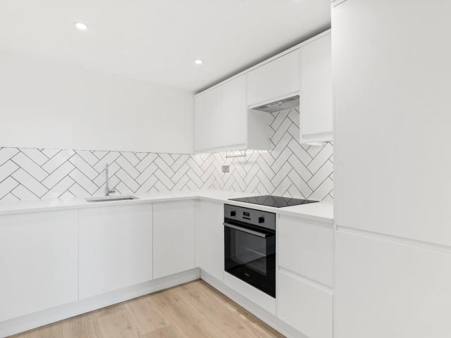 2 bedroom property in Shillington Old School, 181 Este Road, London, SW11 £2,550 pcm | Chestertons