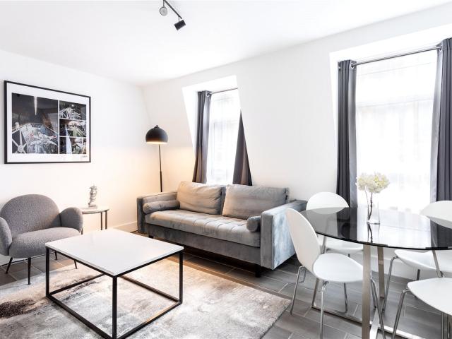 2 bedroom property in Wyfold Road, London, SW6 £2,500 pcm | Chestertons