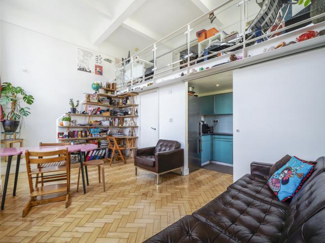 2 bedroom property in The Beaux Arts Building, 10 18 Manor Gardens, London, N7 £2,600 pcm | Chestertons