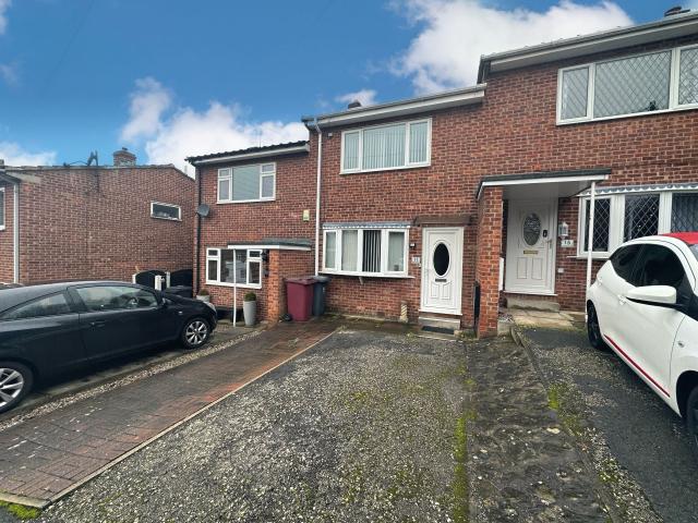2 bedroom property to let in Murray Road, Killamarsh, Sheffield, S21 £950 pcm