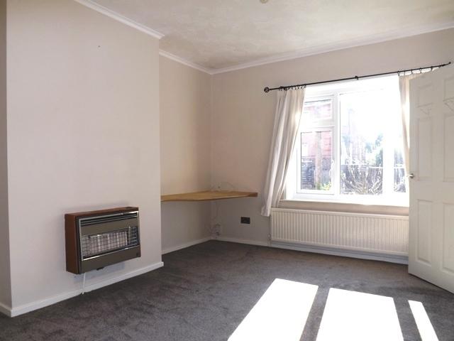 2 bedroom property to let in Masters Crescent, Sheffield S5 £850 pcm