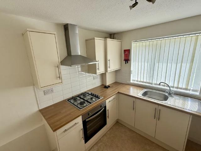 2 bedroom property to let in Marden Walk, Erdington, B23 £925 pcm