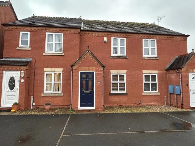 2 bedroom property to let in Mary Macarthur Drive, Cradley Heath, West Midlands £1,050 pcm
