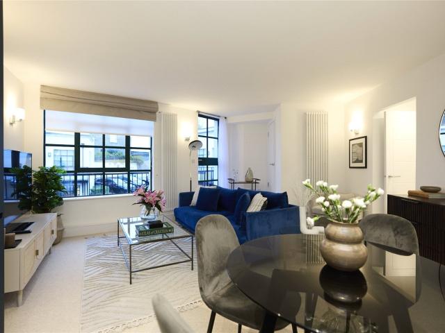 2 bedroom property to let in Melbray Mews, London, SW6 £4,800 pcm