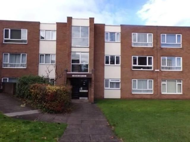2 bedroom property to let in Newland Court, Erdington, B23 £1,025 pcm