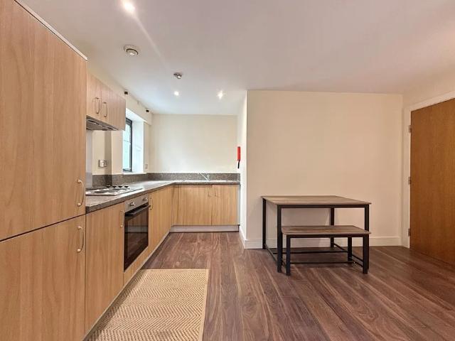 2 bedroom property to let in Arena View, Clements Street, B1 £1,100 pcm