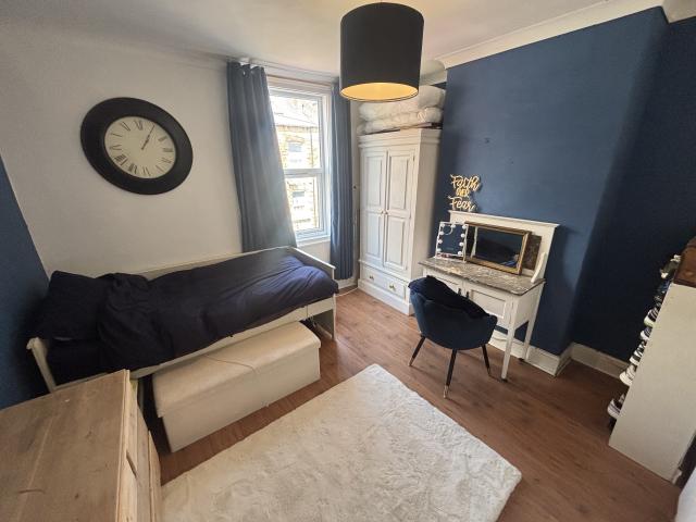 2 bedroom property to let in Burns Road, Crookesmoor, S6 3GL £1,075 pcm