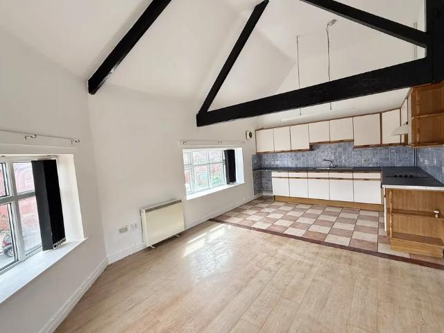 2 bedroom property to let in Broadway West, WS1 £875 pcm