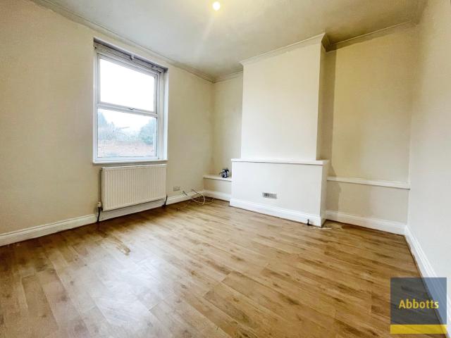 2 bedroom property to let in Chevallier Street, Ipswich £950 pcm