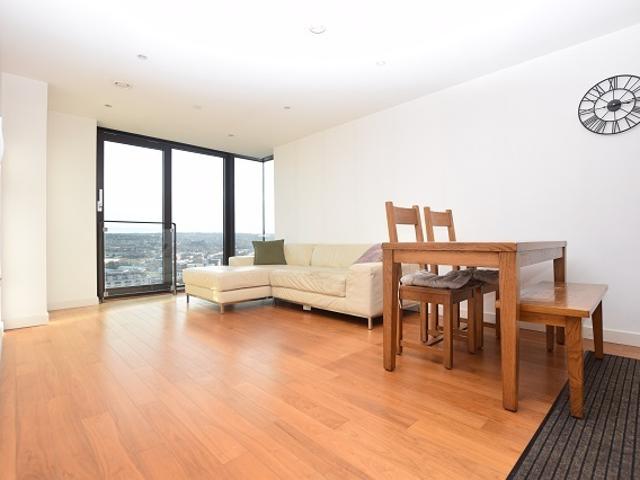 2 bedroom property to let in City Lofts St. Pauls, 7 St. Pauls Square, Sheffield, S1 2LL £1,150 pcm