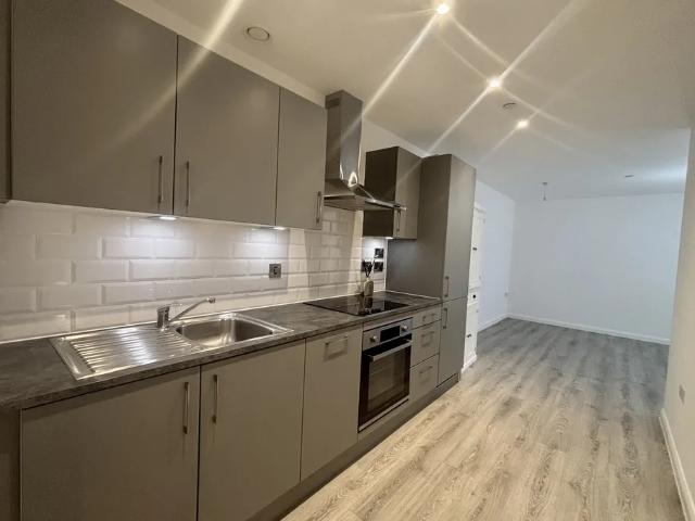 2 bedroom property to let in Darwin Street, Balsall Heath, B12 £1,075 pcm
