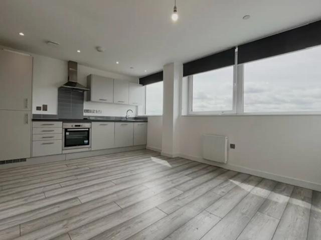 2 bedroom property to let in Equipoint, 1506 Coventry Road B25 £950 pcm