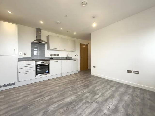 2 bedroom property to let in Equipoint, 1506 Coventry Road B25 £965 pcm