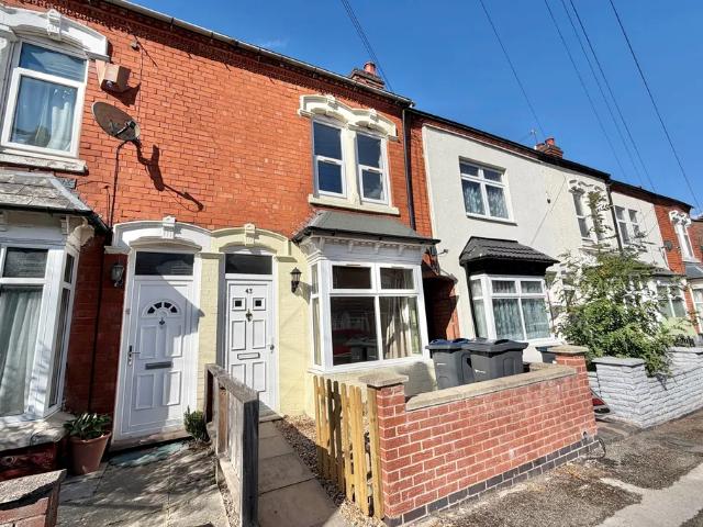 2 bedroom property to let in Francis Road, Acocks Green £1,150 pcm