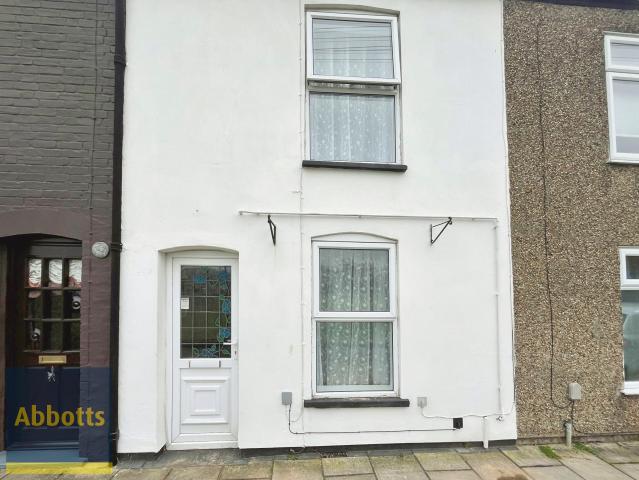 2 bedroom property to let in Gladstone Road, King's Lynn £800 pcm