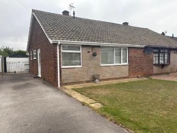 2 bedroom property to let in Hudson Mount, Bolsover, S44 £850 pcm