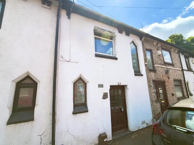 2 bedroom property to let in Lincoln Road, Acocks Green, Solihull, B27 £1,100 pcm