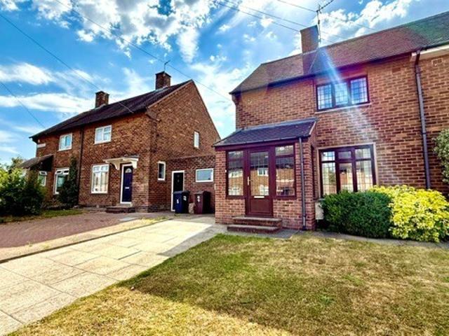 2 bedroom property to let in Reney Drive, Sheffield, S8 £1,100 pcm