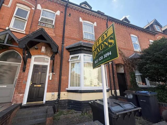 2 bedroom property to let in Stirling Road, Birmingham £850 pcm