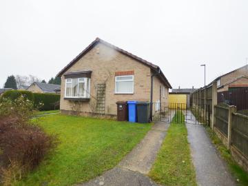 2 bedroom property to let in Sandby Drive, Herdings, Sheffield, S14 £800 pcm