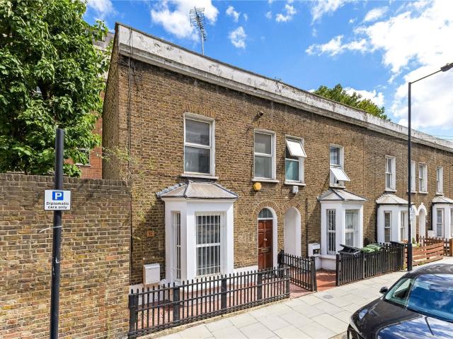 2 bedroom property to let in Shortlands, London, W6 £3,400 pcm
