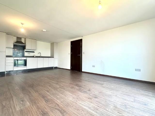 2 bedroom property to let in Solihull Heights, Sheldon B25 £1,025 pcm