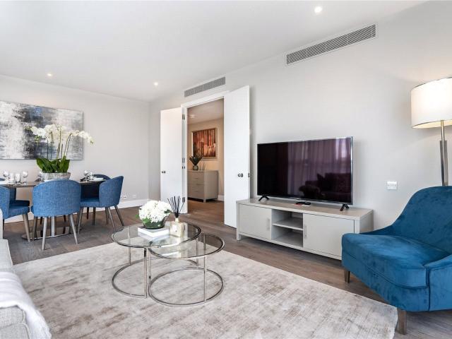 2 bedroom property to let in Westferry Circus, London, E14 £3,934 pcm