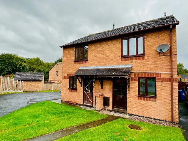 2 bedroom property to let in Winchester Close, Handsacre £1,000 pcm