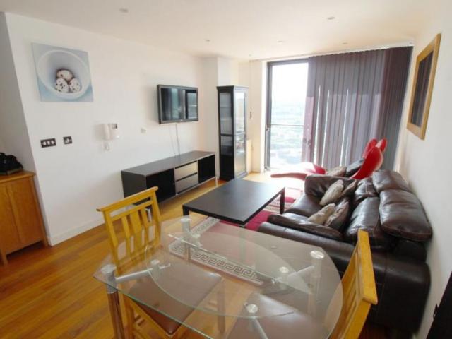 2 bedroom Property To Let