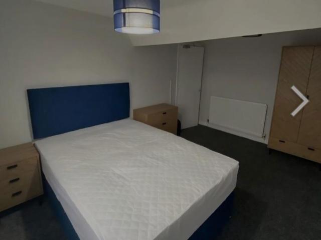 2 bedroom Property To Let