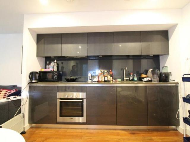 2 bedroom Property To Let