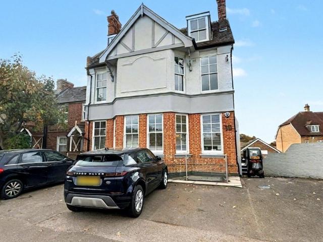 2 bedroom property to rent