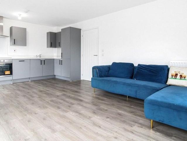 2 bedroom property to rent