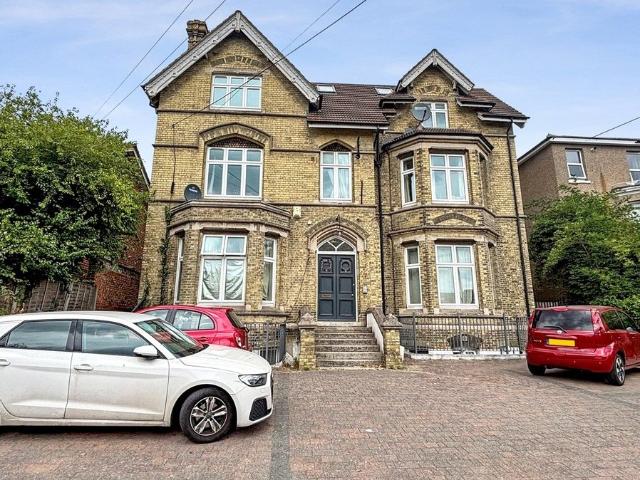2 bedroom property to rent