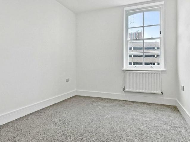 2 bedroom property to rent