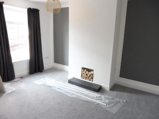 2 bedroom property to rent