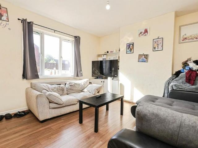 2 bedroom property to rent