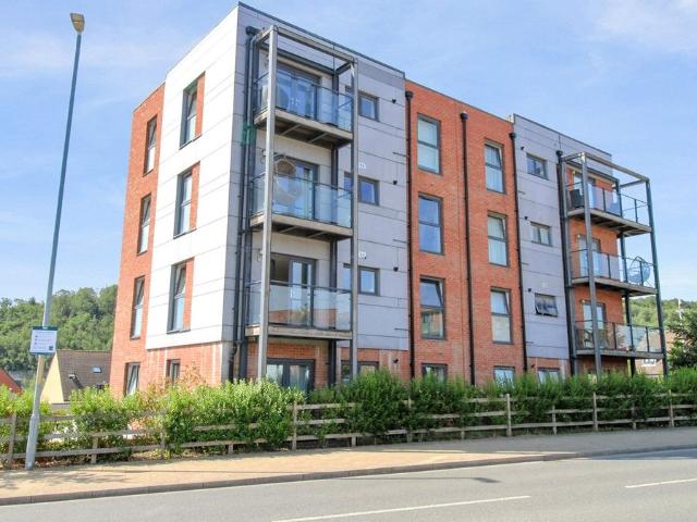 2 bedroom property to rent