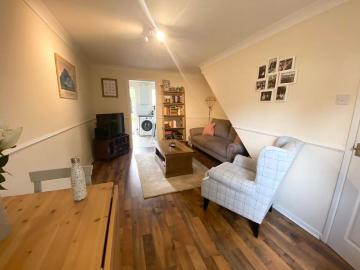 2 bedroom property to rent