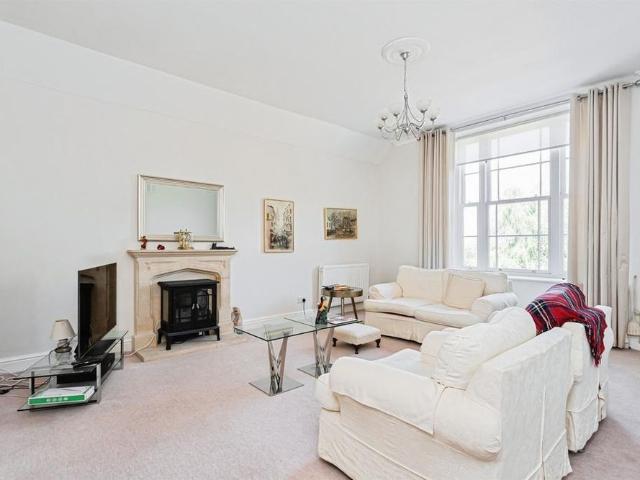 2 bedroom property to rent