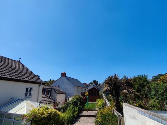 2 bedroom property to rent